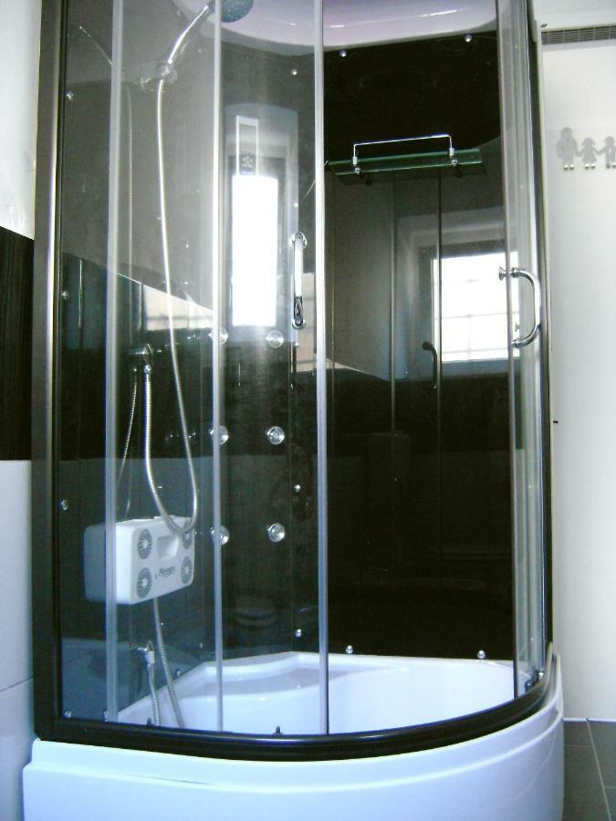 Apartment Veronica สปลิท ภายนอก รูปภาพ